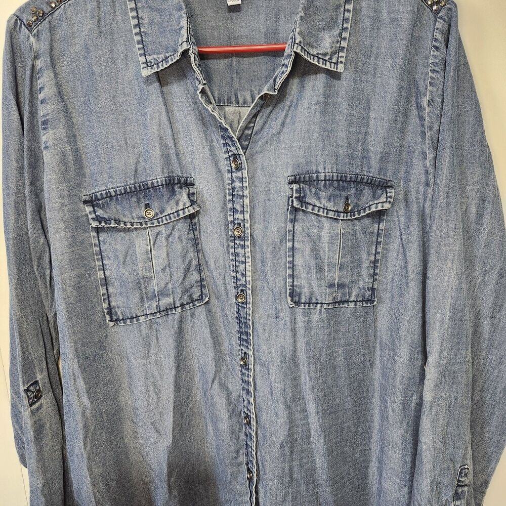 Love Fire Denim Shirt 0X Lyocell Button Down Rhinestone Shoulder Roll Tab READ - Picture 6 of 14